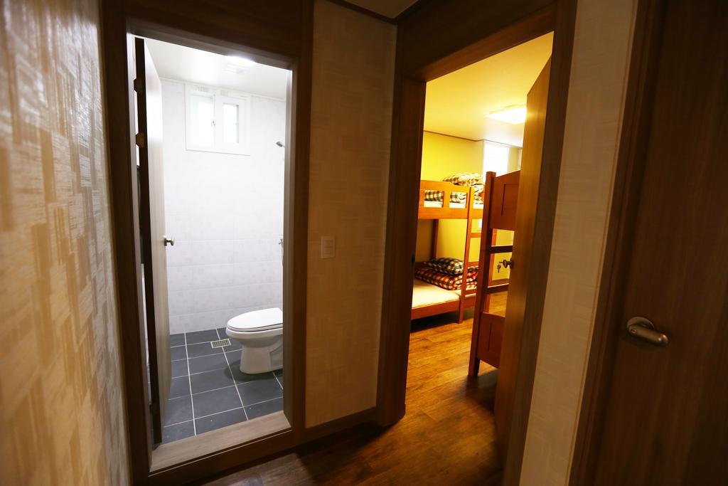 סיאול Cube Guesthouse חדר תמונה